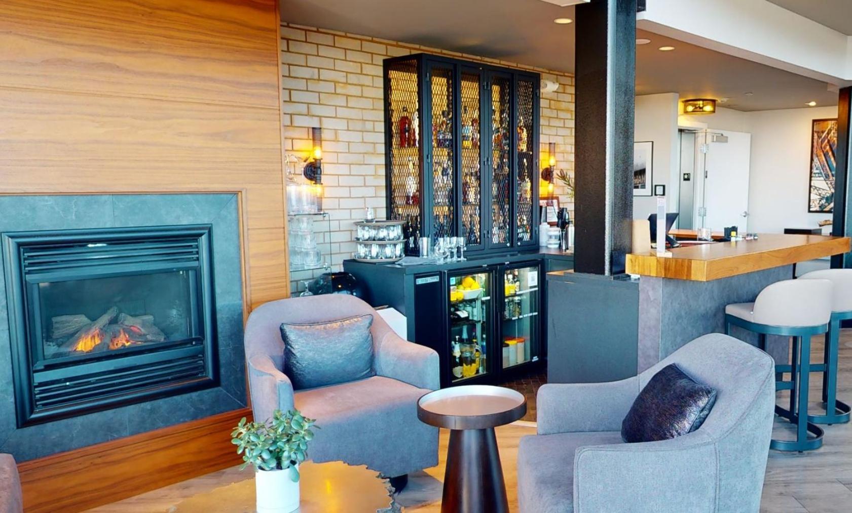 Cannery Pier Hotel & Spa Astoria Exteriör bild
